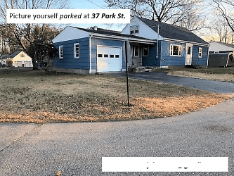37 Park St unit Home - Rochester, NH