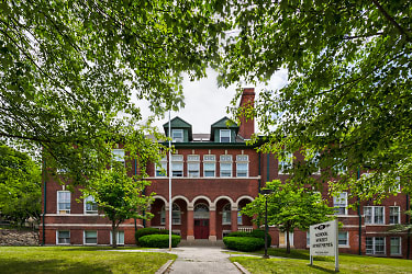 School Street Apartments - Putnam, CT