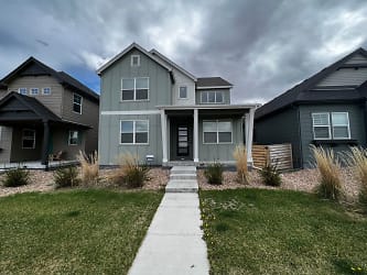 5625 Stone Fly Dr - Timnath, CO