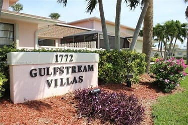 1772 Gulfstream Ave unit E1 - Fort Pierce, FL