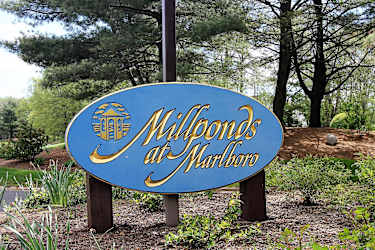 563 Manchester Pl - Marlboro, NJ