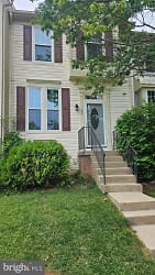 24 Blackfoot Ct - Middle River, MD