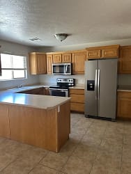 717 E Hafen Ln unit 18D - undefined, undefined