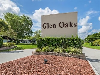 1310 Glen Oaks Dr E #381E - Sarasota, FL