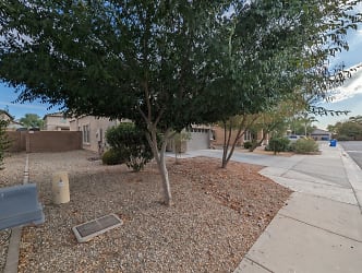 3215 W St Anne Ave - Phoenix, AZ