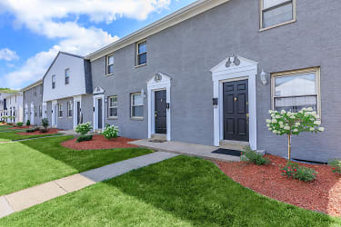 Townhomes At Blendon Apartments - Westerville, OH