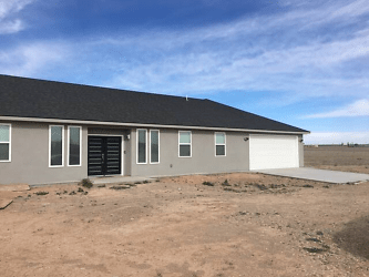 5018 Carl Dr - Roswell, NM