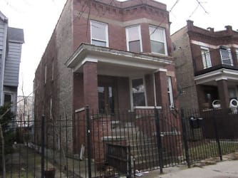 2339 N Springfield Ave - Chicago, IL