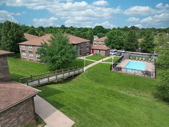 Park Place Apartments - Springfield, MO
