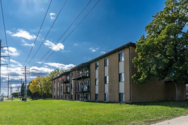France Apartments - Fargo, ND