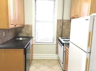 23-51 31st Rd unit 2 - Queens, NY