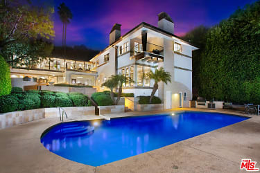 661 Doheny Rd - Beverly Hills, CA