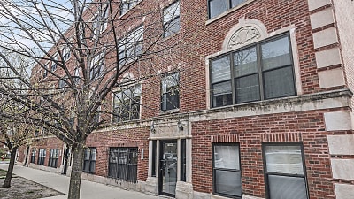 2048 W Hood Ave #2A - Chicago, IL