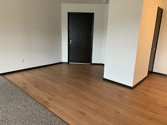 625 Meadow Ln unit 13 - undefined, undefined