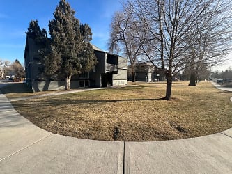 636 N Shields St - Fort Collins, CO