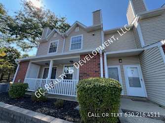 1267 Wyndham Ln - Palatine, IL