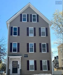 219 Spruce St unit 2 - Manchester, NH