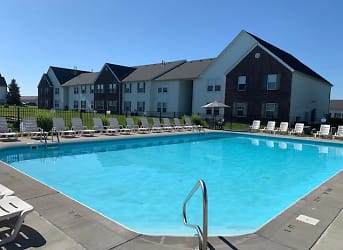 The Lakes At Ashton Village Apartments - Ashville, OH