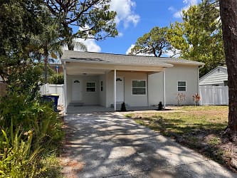 216 David Ave - Clearwater, FL