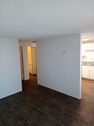 Harborview East: Updated 1 & 2-Bedroom Apartments In Tacoma - Tacoma, WA