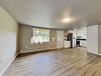 109 Sunnyhill Road W - Bremerton, WA