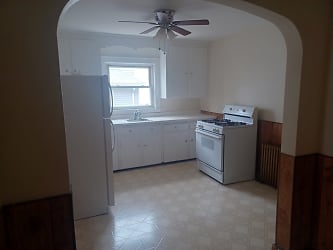 24 Gilmore St unit 1 - Quincy, MA