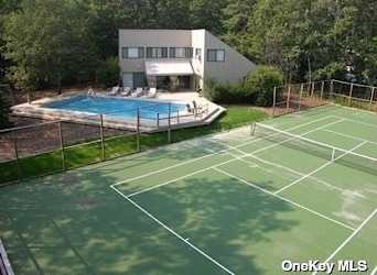 12 N Quarter Rd - Westhampton, NY