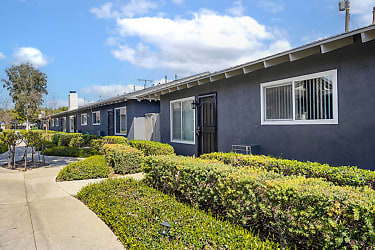 Windsor Garden Apartment Homes - Tustin, CA