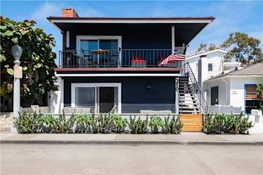 310 Onyx Ave #A - Newport Beach, CA