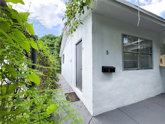 5010 NW 2nd Ave #5 - Miami, FL