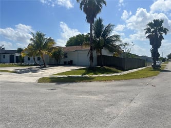 26460 SW 124th Ave #1 - Homestead, FL