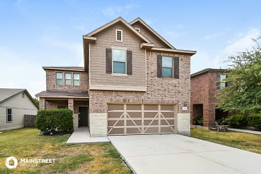 2327 Cats Paw View - Converse, TX