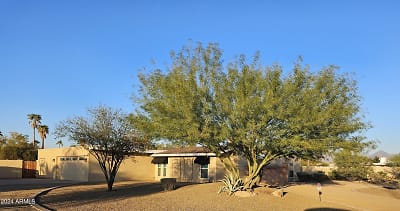 6922 E Cactus Rd - Scottsdale, AZ