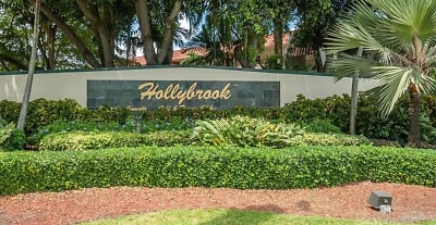8980 S Hollybrook Blvd - Pembroke Pines, FL