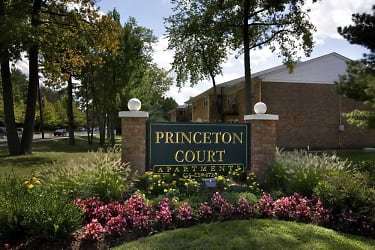 Princeton Court Apartments - Mercerville, NJ