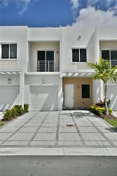 10259 NW 72nd Terrace #10259 - Doral, FL