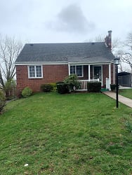 605 Overhill Dr - North Versailles, PA