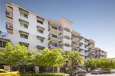 Villa Majorca Apartments - Coral Gables, FL