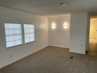 600 S Hayes St unit 32 - undefined, undefined