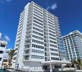 209 N Fort Lauderdale Beach Blvd #11C - Fort Lauderdale, FL