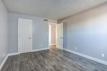 RADIUS Apartments - Phoenix, AZ