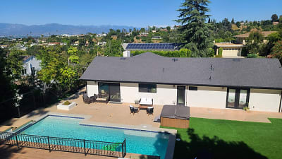 3643 Terrace View Dr - Los Angeles, CA