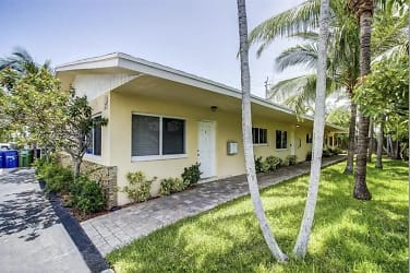 1452 Holly Heights Dr #2 - Fort Lauderdale, FL