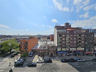 132-03 Sanford Ave #7H - Queens, NY
