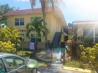 1826 Johnson St #205 - Hollywood, FL
