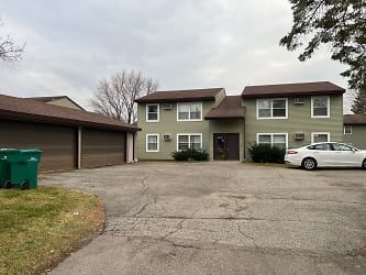 1820 37th St NW - Rochester, MN