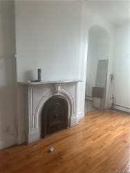 251 Warburton Ave #2S - Yonkers, NY