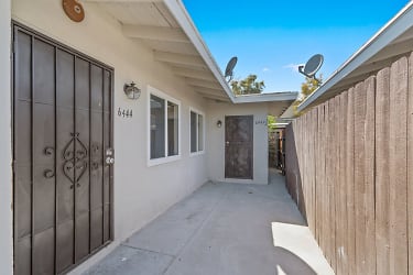 6446 Gage Ave - Bell Gardens, CA