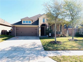 15313 Lowry Meadow Ln - College Station, TX