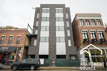2219 N Clybourn Ave unit 203 - Chicago, IL